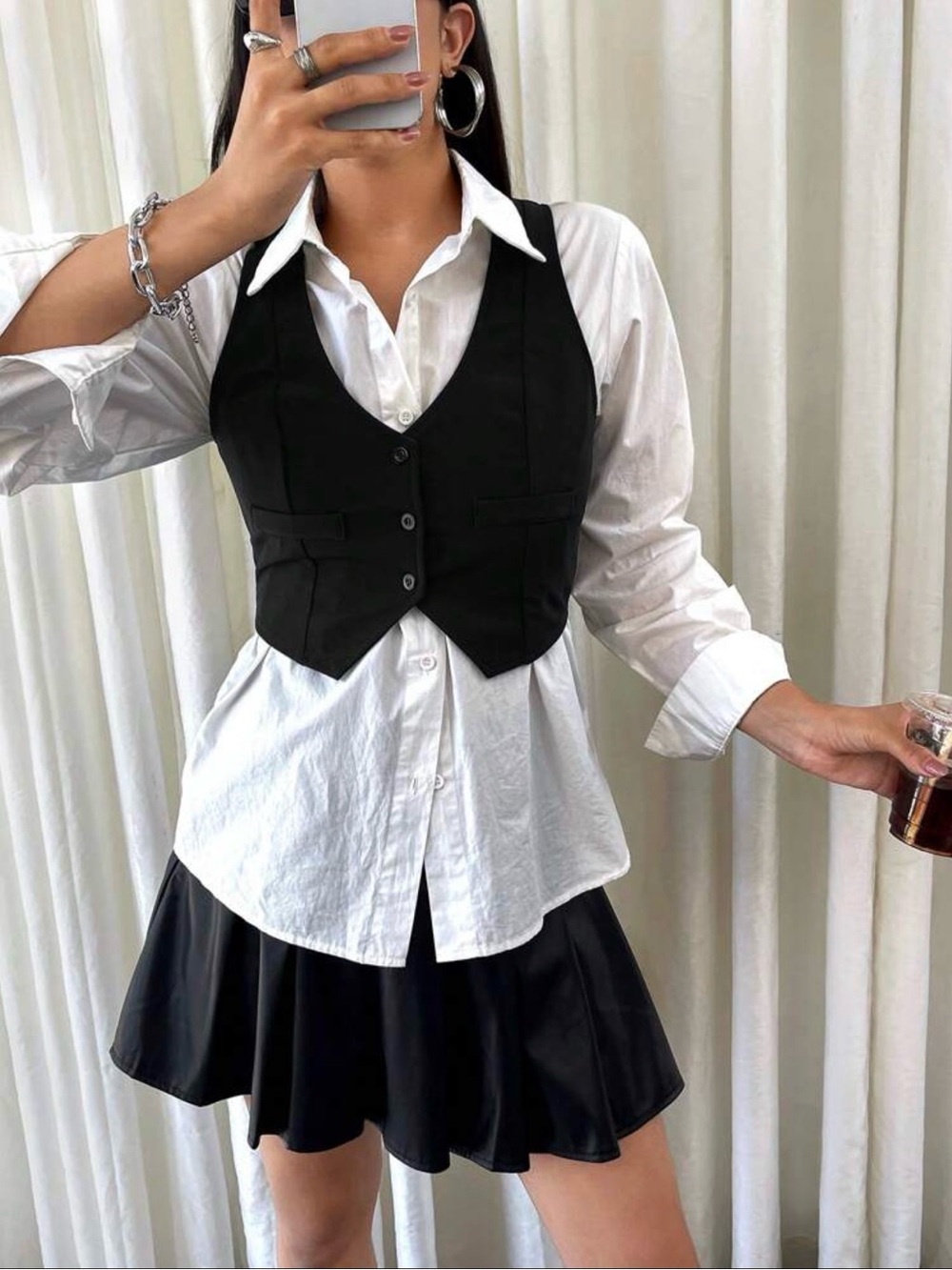 Women’s Tailored Black Cropped Vest Size M